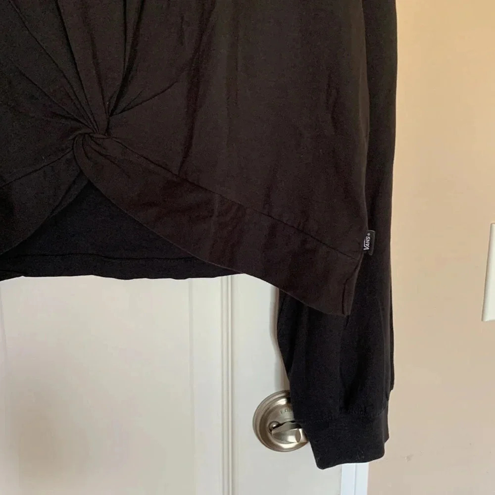 NWT Women’s  VANS black long sleeve top size XL with gathered front - Picture 4 of 8
